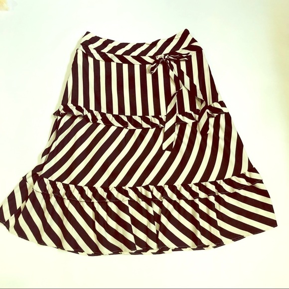 Ann Taylor Loft Fun Ruffled Stripe A Line Skirt Size 2 - Picture 1 of 6